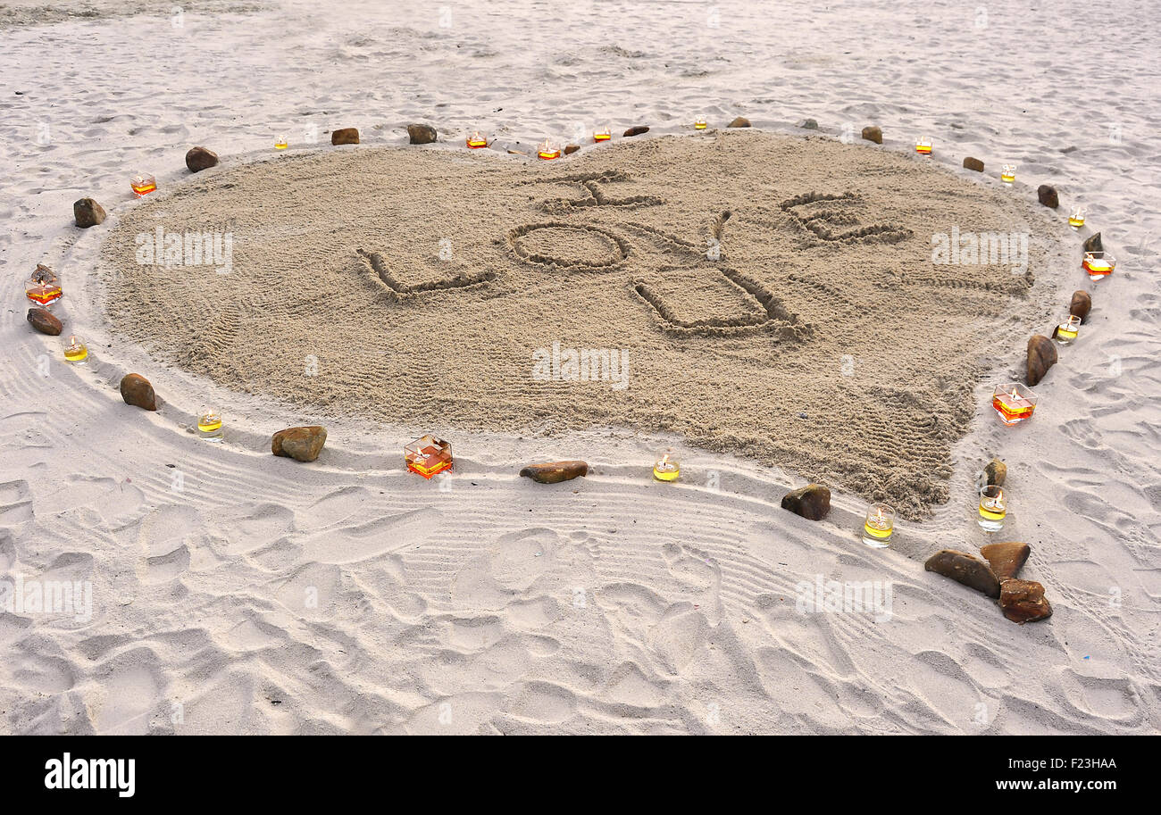 I LOVE U. balisé dans le sable. Je vous aime . Langkawi, Malaisie Banque D'Images