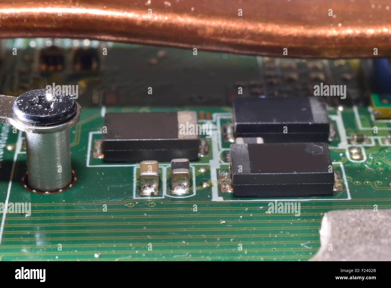 À l'intérieur de l'électronique de l'ordinateur (par le biais de trous de la technologie) Banque D'Images