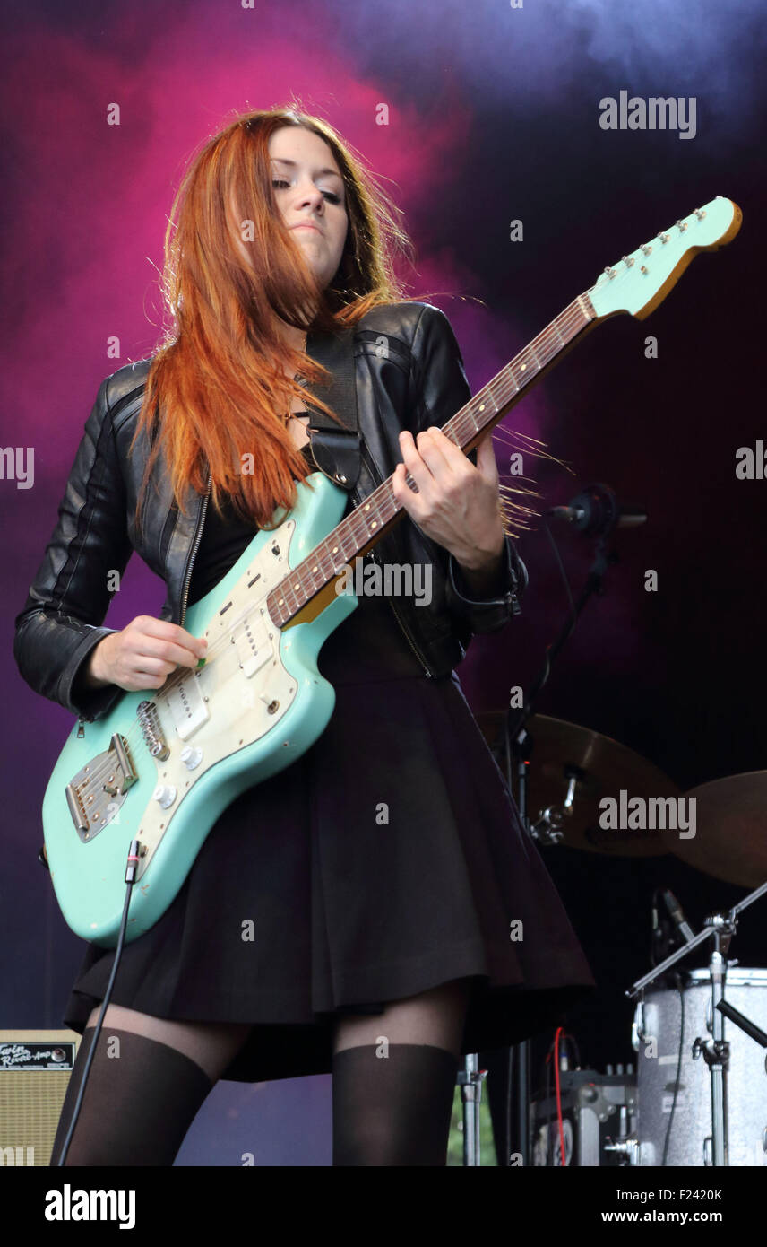 Cornbury Music Festival - Jour 1 - à Chadlington, Oxfordshire comprend : Larkin où Poe : Oxford, Royaume-Uni 10 Juil 2015 Quand : Banque D'Images