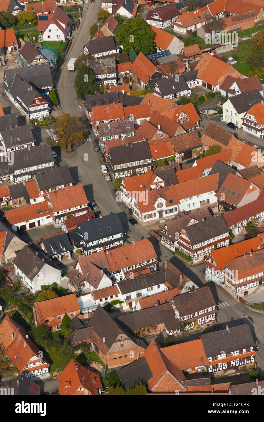 France, Bas Rhin (67), Hunspach village, élu le plus beau village français (vue aérienne) Banque D'Images