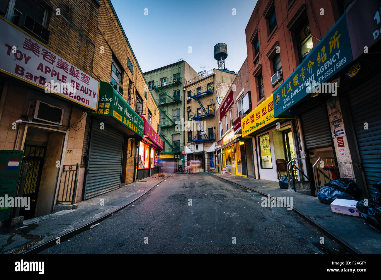 Doyers Street dans le quartier chinois, Manhattan, New York. Banque D'Images