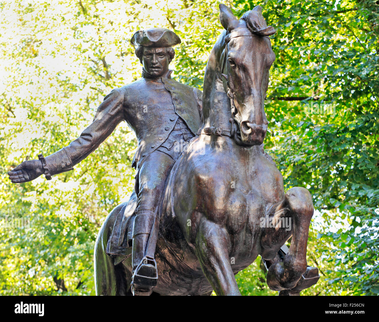 Statue de Paul Revere sur Boston's Freedom Trail marche touristique historique Banque D'Images