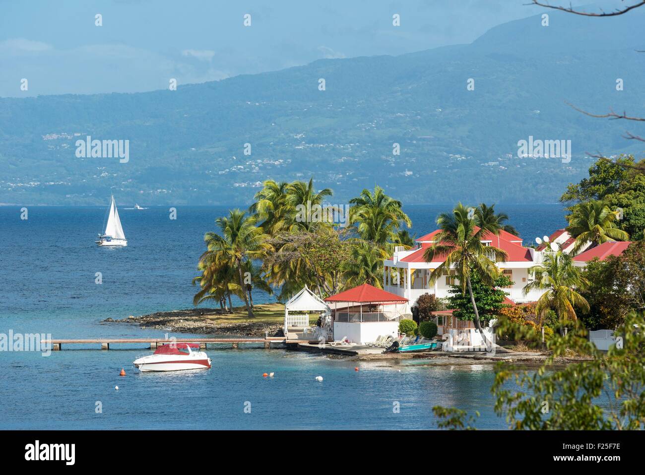 La France, la Guadeloupe (French West Indies), archipel des Saintes, Terre  de haut, Anse Mire, hôtel Kanaoa Photo Stock - Alamy