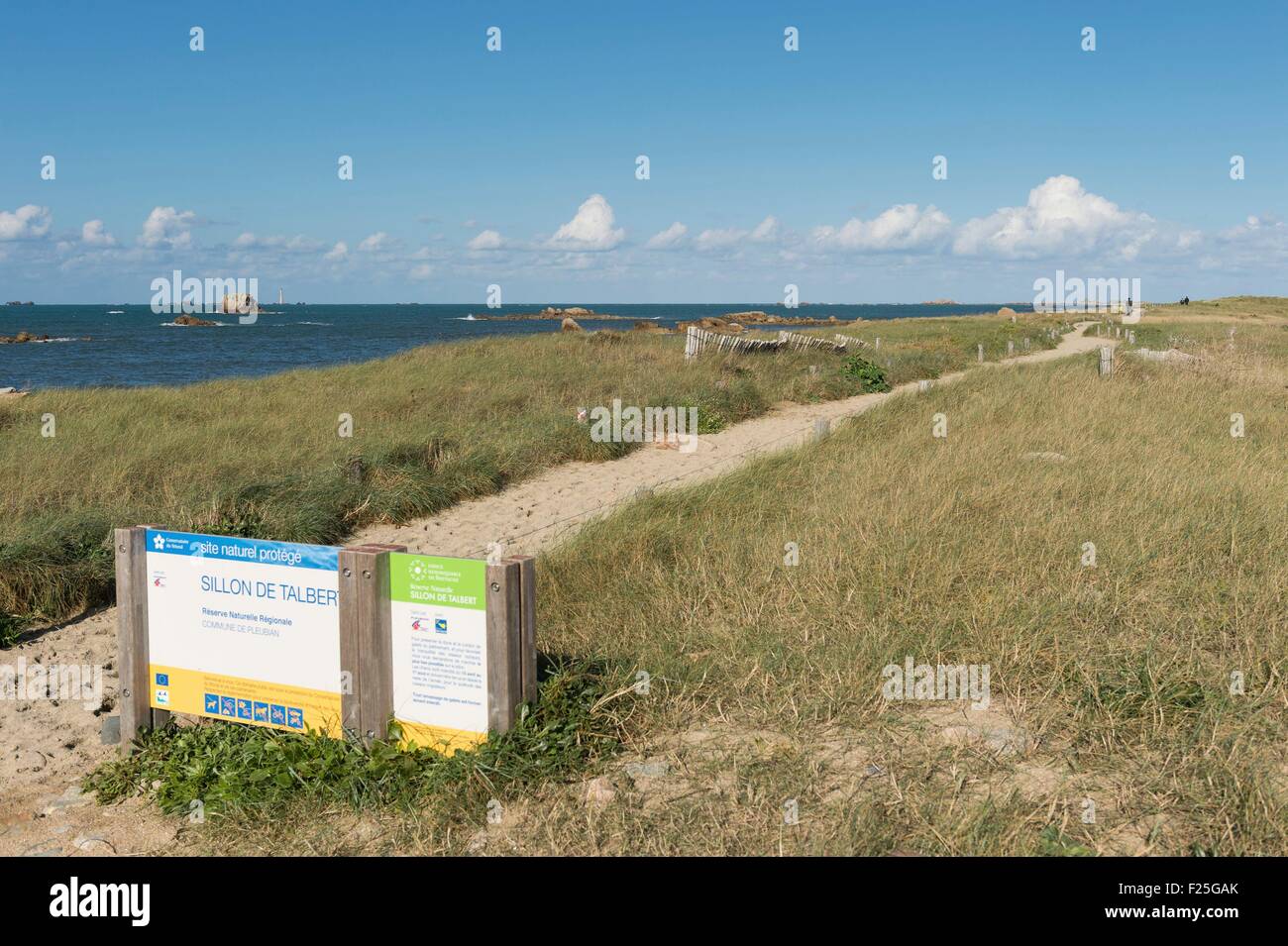 France, Cotes d'Armor, Pleubian, le sillon de Talbert Banque D'Images