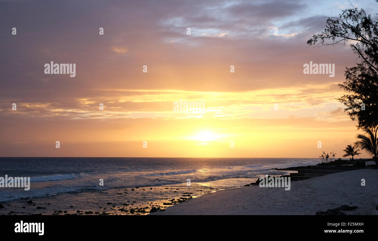 La Barbade coucher de Dover Beach Banque D'Images