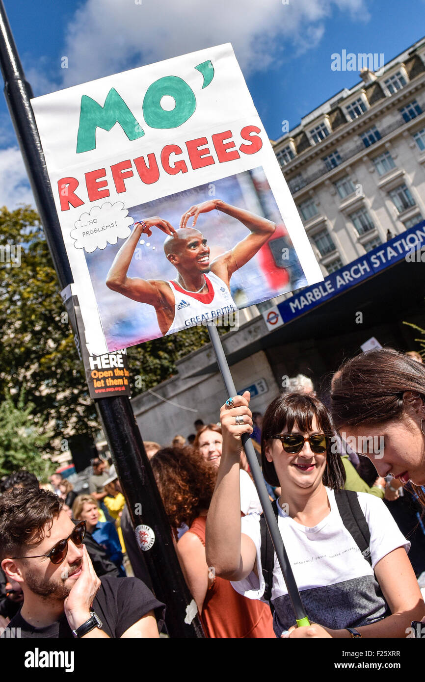 Londres, Royaume-Uni. 12 septembre 2015. Dans le cadre d'une journée nationale d'action des milliers de manifestants mars en faveur des réfugiés. Credit : Gordon 1928/Alamy Live News Banque D'Images