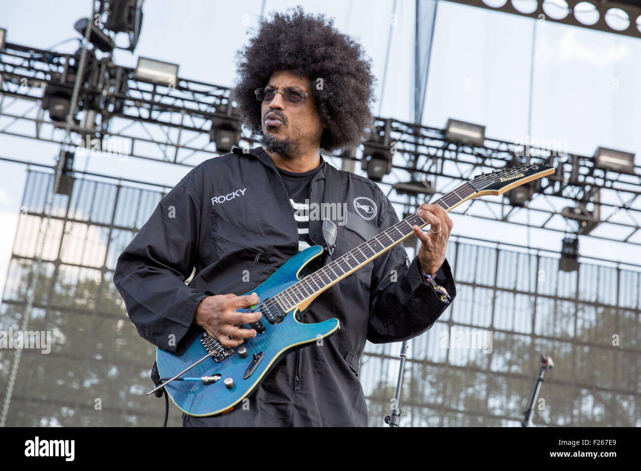 Chicago, Illinois, USA. Sep 11, 2015. Le guitariste ROCKY ...