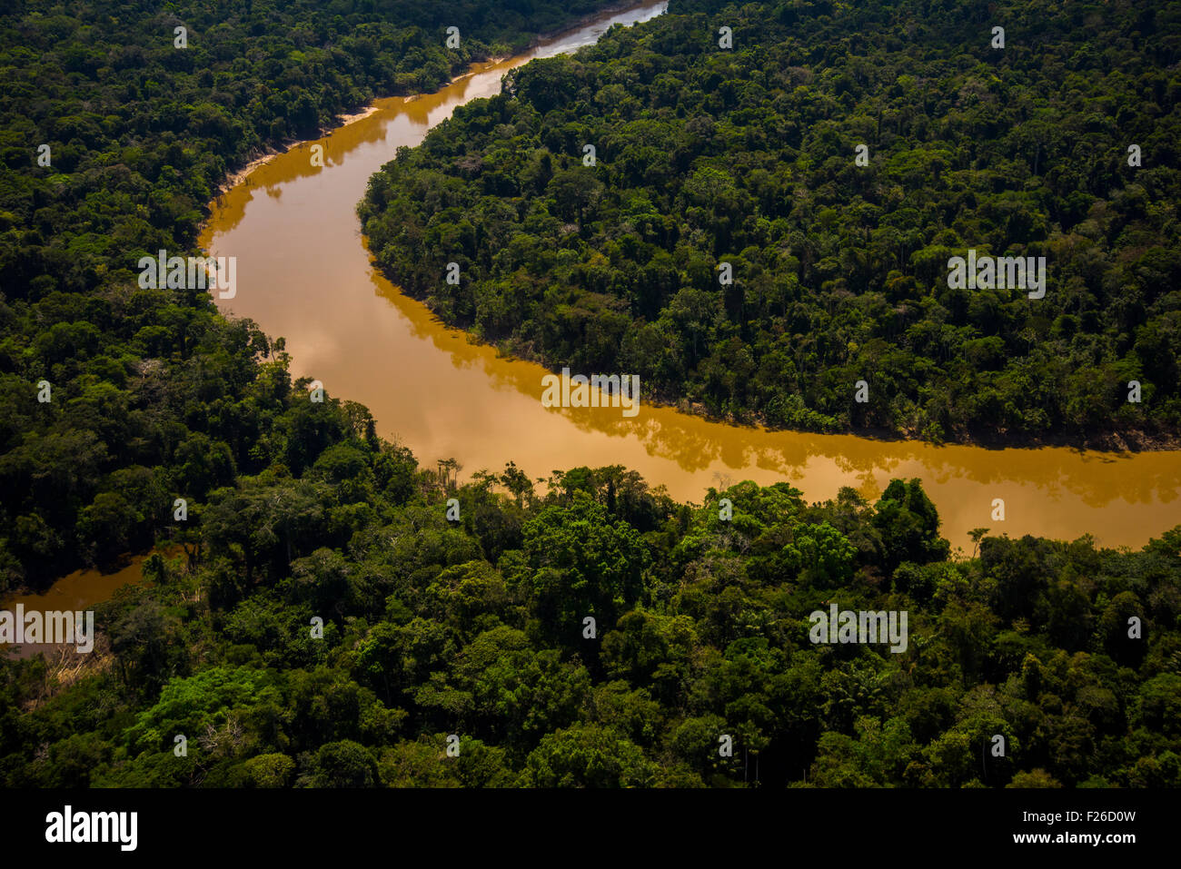 Yavari-Mirin Rainforest par antenne, rivière, lac et forêt primaire d'Oxbow, Région de l'Amazonie, Pérou Banque D'Images