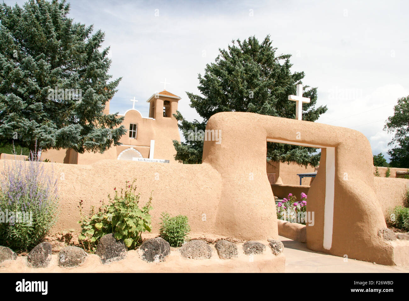 Mission San Francisco de Asís au Nouveau Mexique Banque D'Images