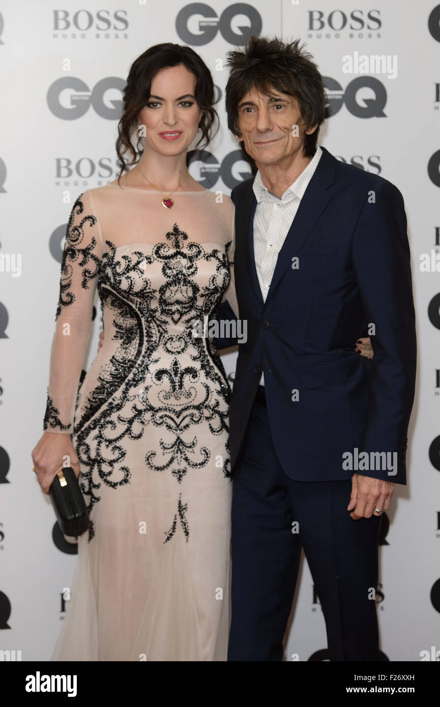 Ronnie Wood et Sally Humphreys à la GQ Men of the Year Awards 2015 Banque D'Images