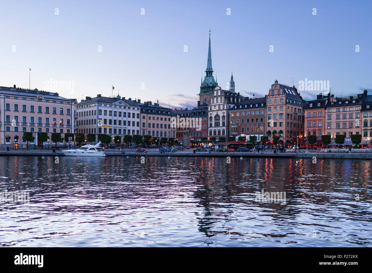 Cathédrale de Stockholm au Waterfront, Munkbroleden, Gamla Stan, Stockholm, Suède Banque D'Images