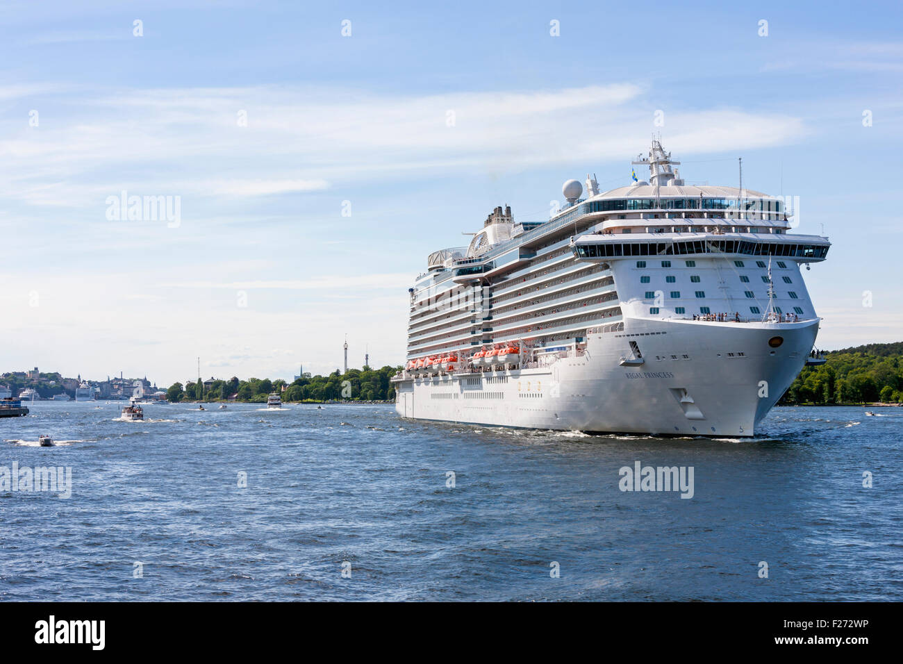 Bateau de croisière Royal en mer, Stockholm, Suède Banque D'Images