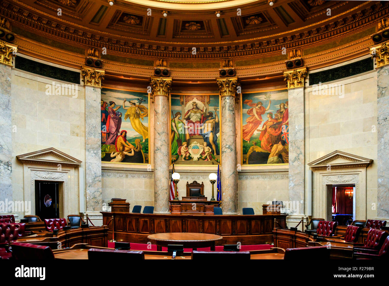 C'est l'Assemblée des Chambres. Il est situé au deuxième étage de l'aile ouest dans la capitale de l'Etat. Banque D'Images