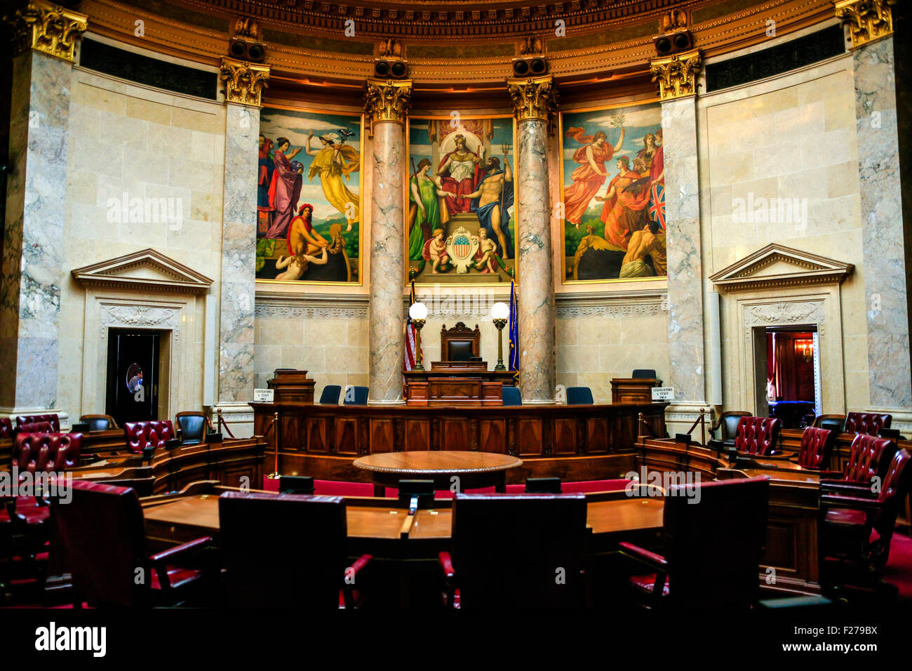 C'est l'Assemblée des Chambres. Il est situé au deuxième étage de l'aile ouest dans la capitale de l'Etat. Banque D'Images