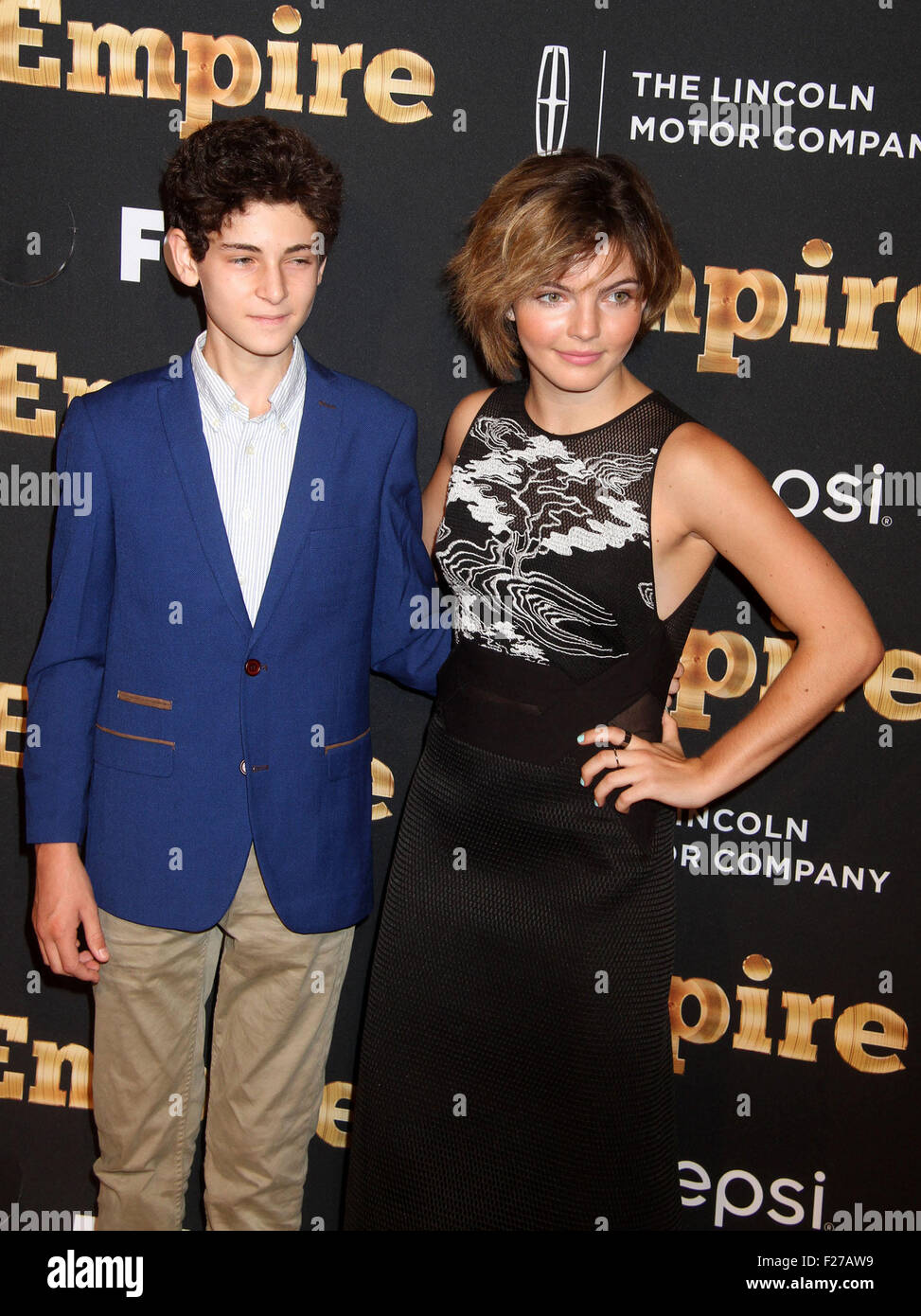 Camren Bicondova And David Mazouz