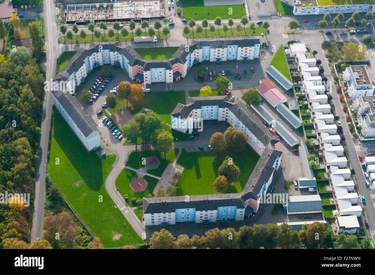 France, Bas Rhin (67), ville de Strasbourg, quartier de Neuhof, bâtiments résidentiels (vue aérienne) Banque D'Images