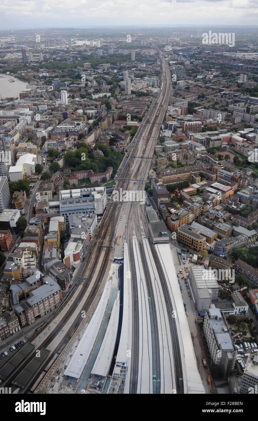 London UK Vue plongeante sur la gare de London Bridge, le