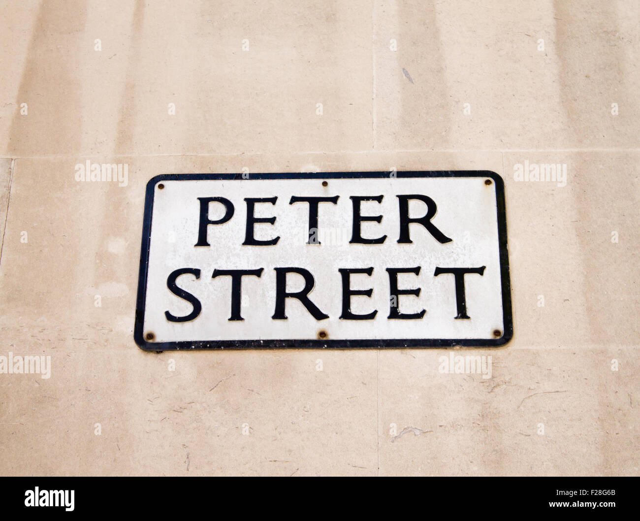 Peter Street street sign in Manchester, Royaume-Uni. Banque D'Images