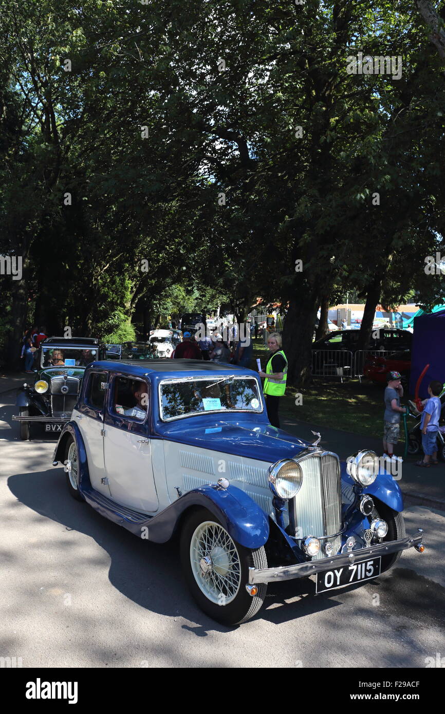 Dix-neuf Trente-trois Triumph Gloria au Grans Car Show dans Ynysangharad War Memorial Park, Août 2015 Banque D'Images