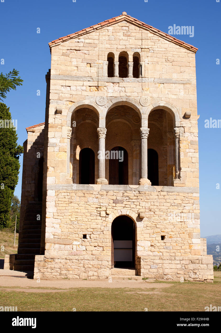 Santa Maria del Naranco, Oviedo, Asturias, Espagne Banque D'Images