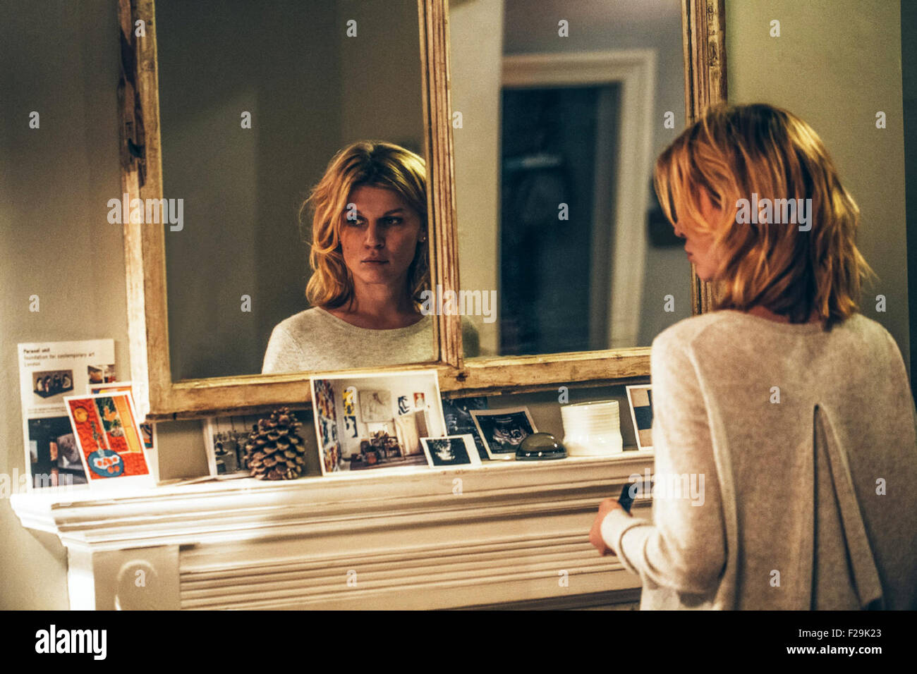 Ceux ci-dessous est le premier long métrage du scénariste/réalisateur David Farr et Poesy de Clemence avec David Morrissey. Cette photo est pour un usage éditorial uniquement et est l'auteur de la société film et/ou le photographe attribué par le film ou la société de production et ne peut être reproduite que par des publications dans le cadre de la promotion du film ci-dessus. Un crédit obligatoire pour l'entreprise de film est nécessaire. Le photographe devrait également être portés lorsqu'il est connu. Banque D'Images