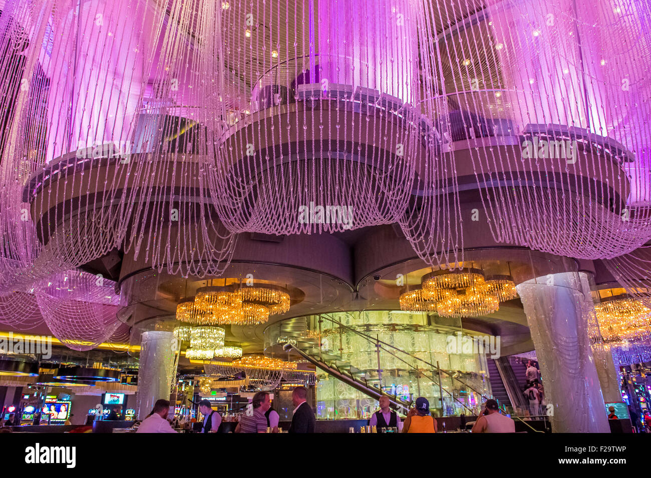 Le Chandelier Bar Au Cosmopolitan Hotel Casino A Las Vegas Photo Stock Alamy
