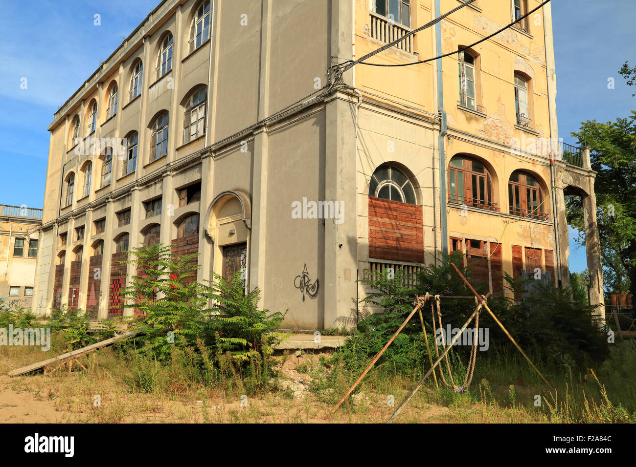 Des bâtiments abandonnés de l'ancien hôpital 'Ospedale al mare' à Lido, Teatro Marinoni Banque D'Images