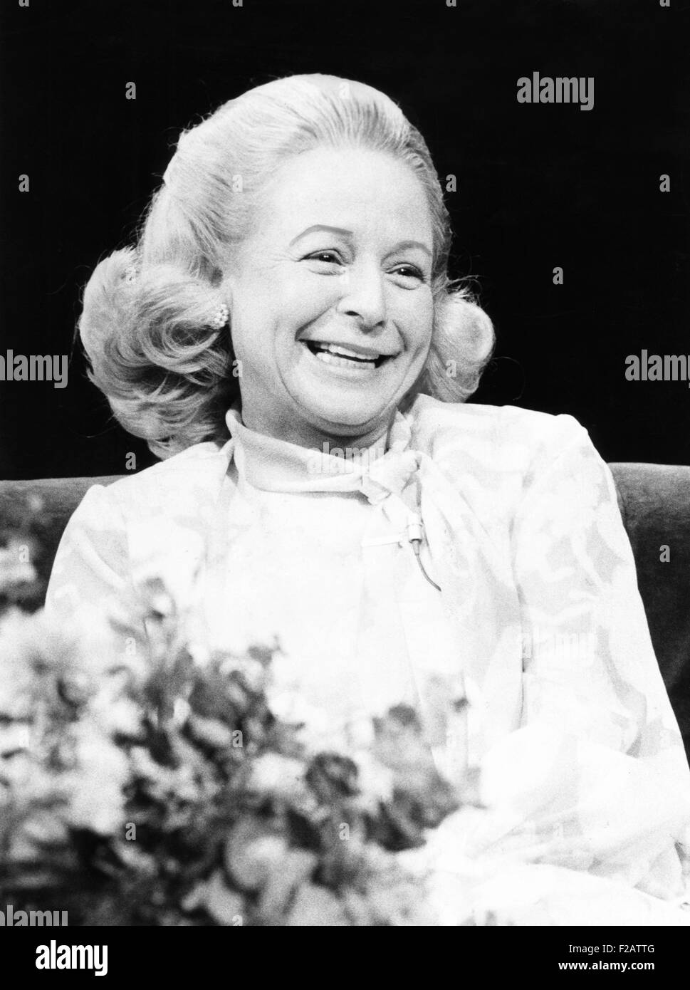 Martha Mitchell qu'elle était apparue sur la Tom Snyder du NBC TV show demain. Le 1 mai 1974. Toujours quotably indiscrète, dit-elle, Nixon's 'invalidation serait une excellente chose" et que "c'est peut-être partie de la Maison Blanche (face à John Mitchell) qu'il va me quitter." Les Mitchell avait été séparée depuis septembre 1973 et John Mitchell a maintenu la garde de leur fille. CSU (2015   1608 11) Banque D'Images