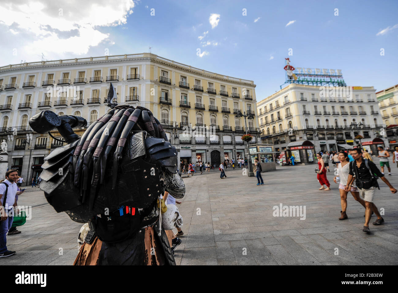 Prédateur dans sol-depredador en la Puerta de Sol Banque D'Images