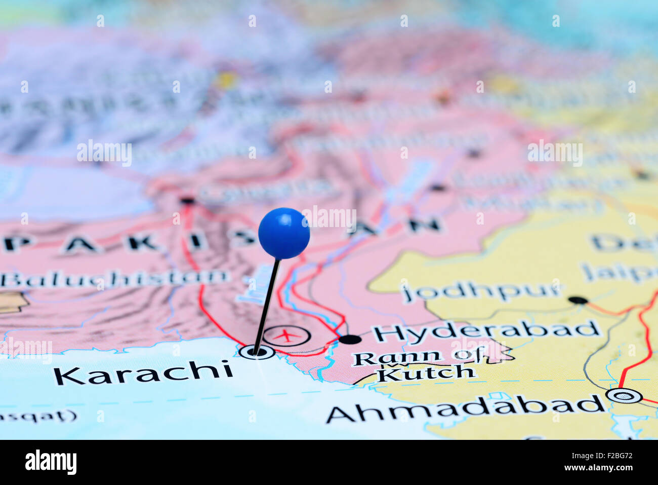 Karachi épinglée sur une carte de l'Asie Banque D'Images