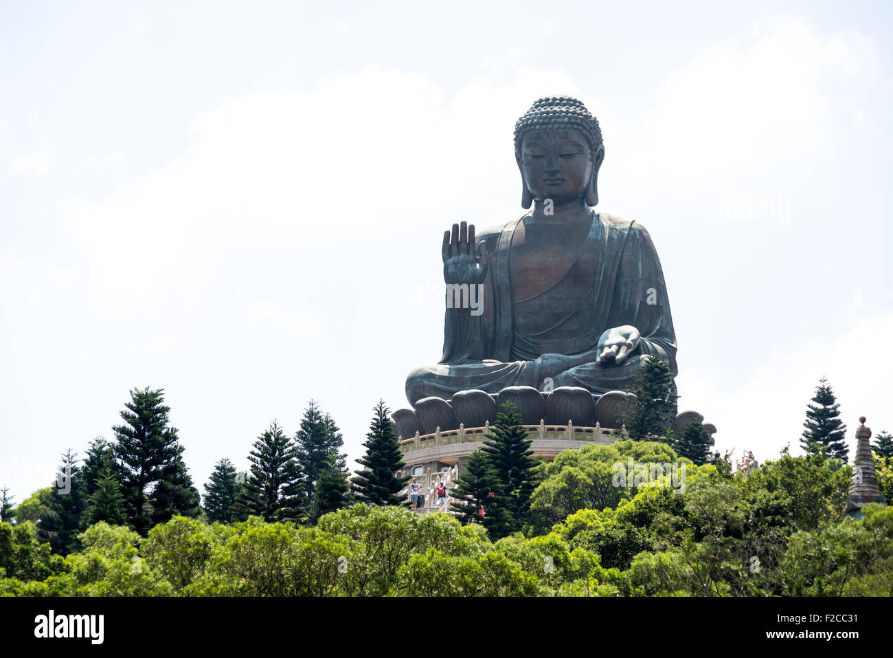 Big Buddha au village de Ngong Ping, Lantau, Hong Kong Banque D'Images