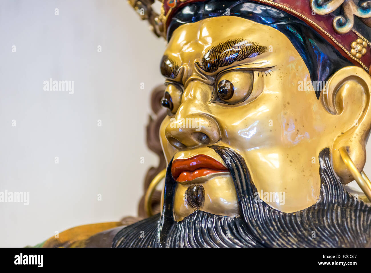 Statue bouddhiste à Tian monastère d'étain au village de Ngong Ping sur Lantau, Hong Kong Banque D'Images