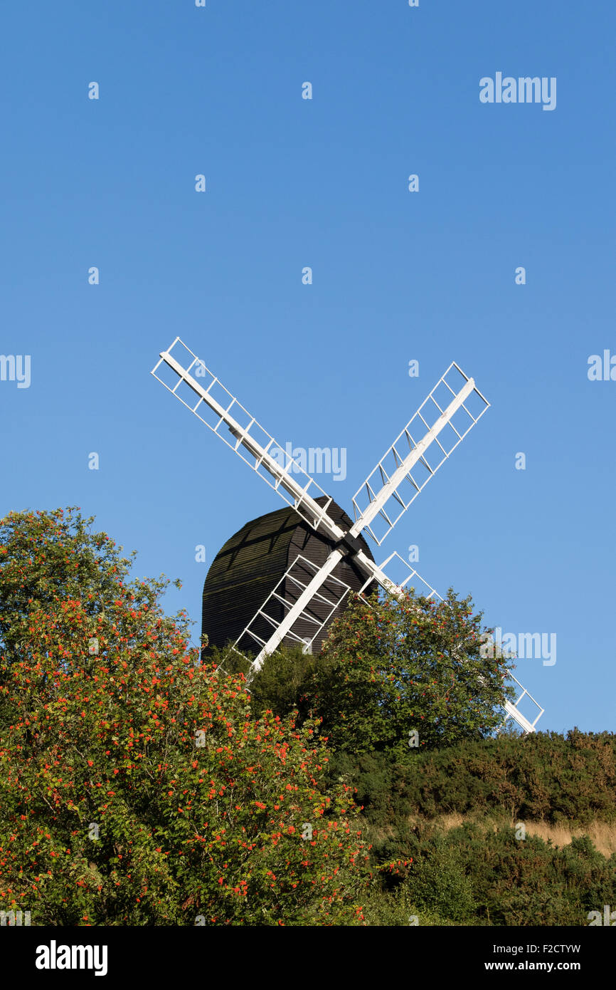 Le moulin restauré poster à Reigate, Surrey Heath classé Grade II et est utilisée comme une chapelle. Banque D'Images