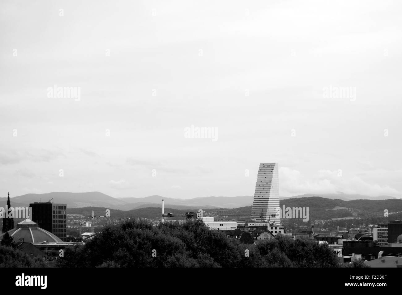 La ville de Bâle avec Roche Tower, 2015 Banque D'Images