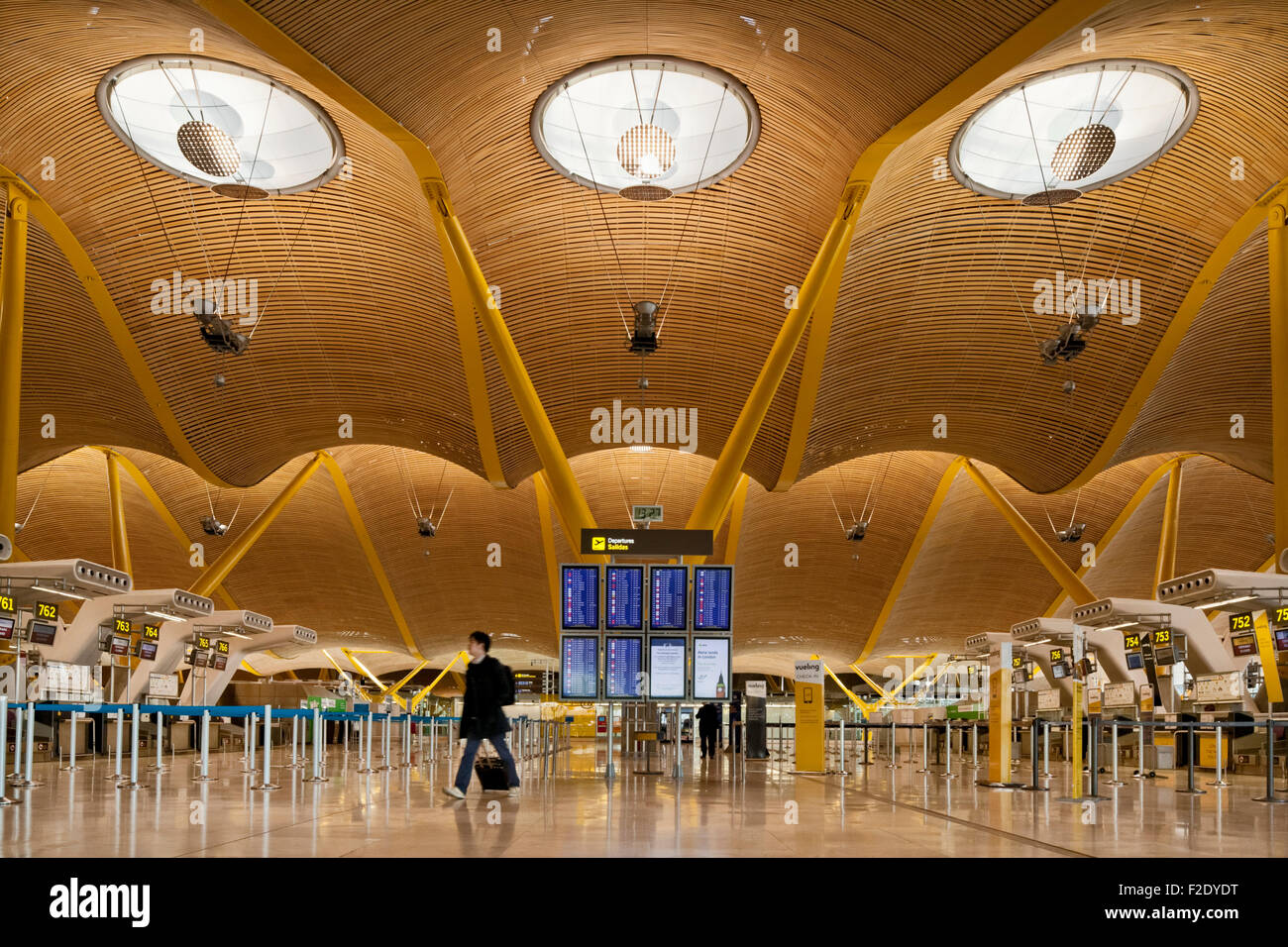 Hall de l'aéroport de Barajas. L'aéroport de Barajas à Madrid, Terminal 4, Madrid, Espagne Hall de l'aéroport de Barajas. L'aéroport de Barajas à Madrid, Terminal 4, Madrid, Espagne