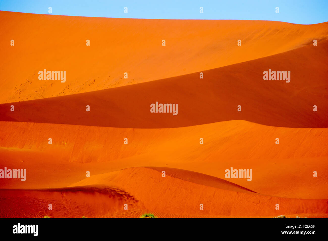 Désert de dunes de Sossusvlei dans massive, Namibie, Afrique Banque D'Images