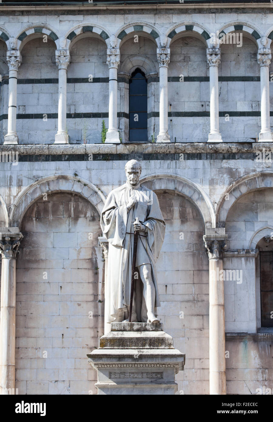 La statue de Francesco Burlamacchi, derrière la cathédrale de Saint Michele à Lucca, Italie. Banque D'Images