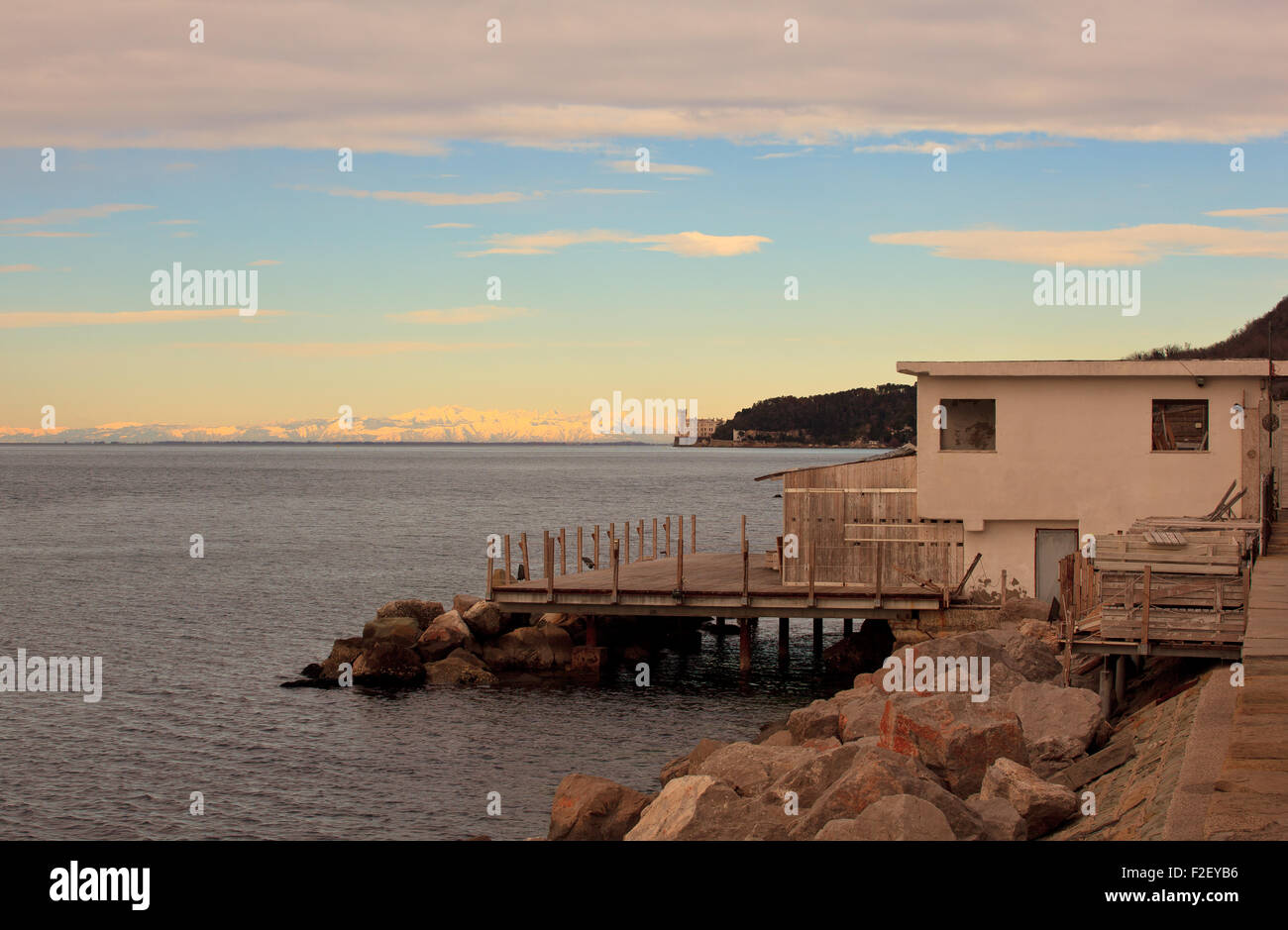 Vue sur Château de Miramare de barcola inTrieste Banque D'Images