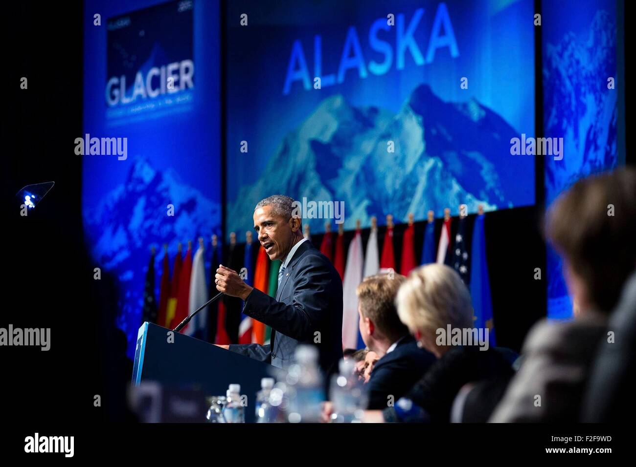 Le président des États-Unis, Barack Obama s'exprime sur le changement climatique à la Conférence de glacier, 31 août 2015 à Anchorage, Alaska. Banque D'Images