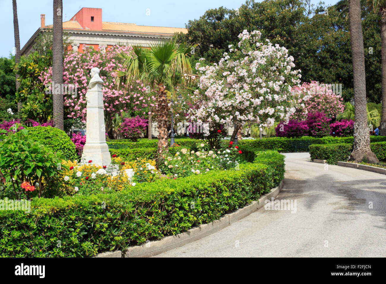 Intérieur de la Villa Margherita, parc à Trapani Banque D'Images