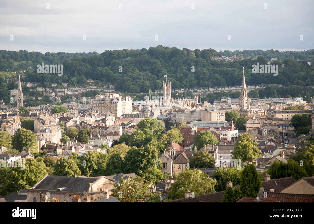 Vue sur l'architecture géorgienne dans le centre-ville de Bath, North East Somerset, England, UK Banque D'Images
