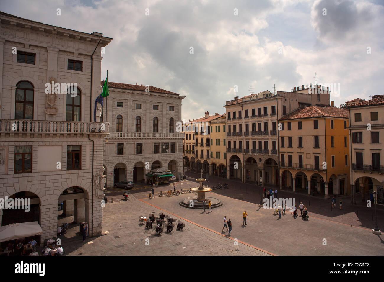 Padoue, Italie - août, 28 : Vue de la Piazza delle Erbe, le 28 août 2014 Banque D'Images