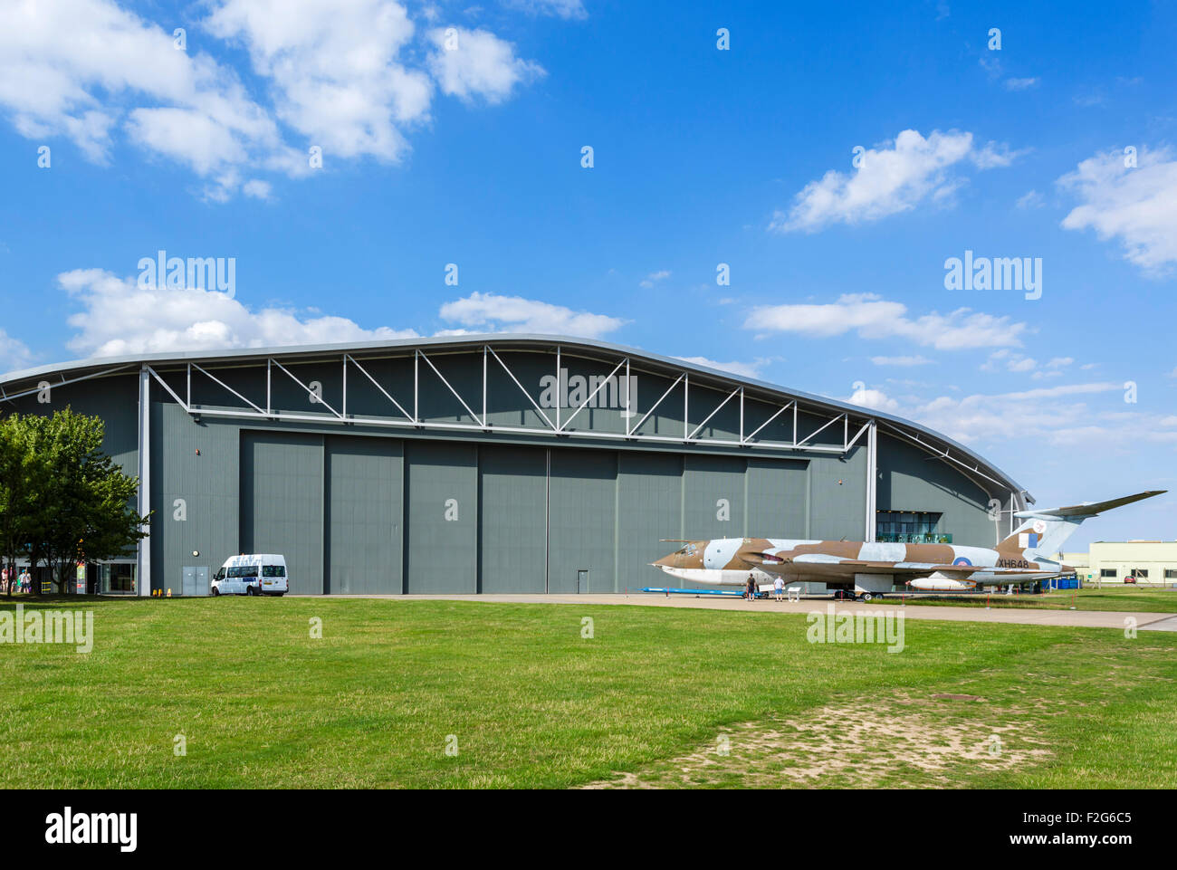 L'espace aérien hangar à l'Imperial War Museum, Duxford, Cambridgeshire, Angleterre, RU Banque D'Images
