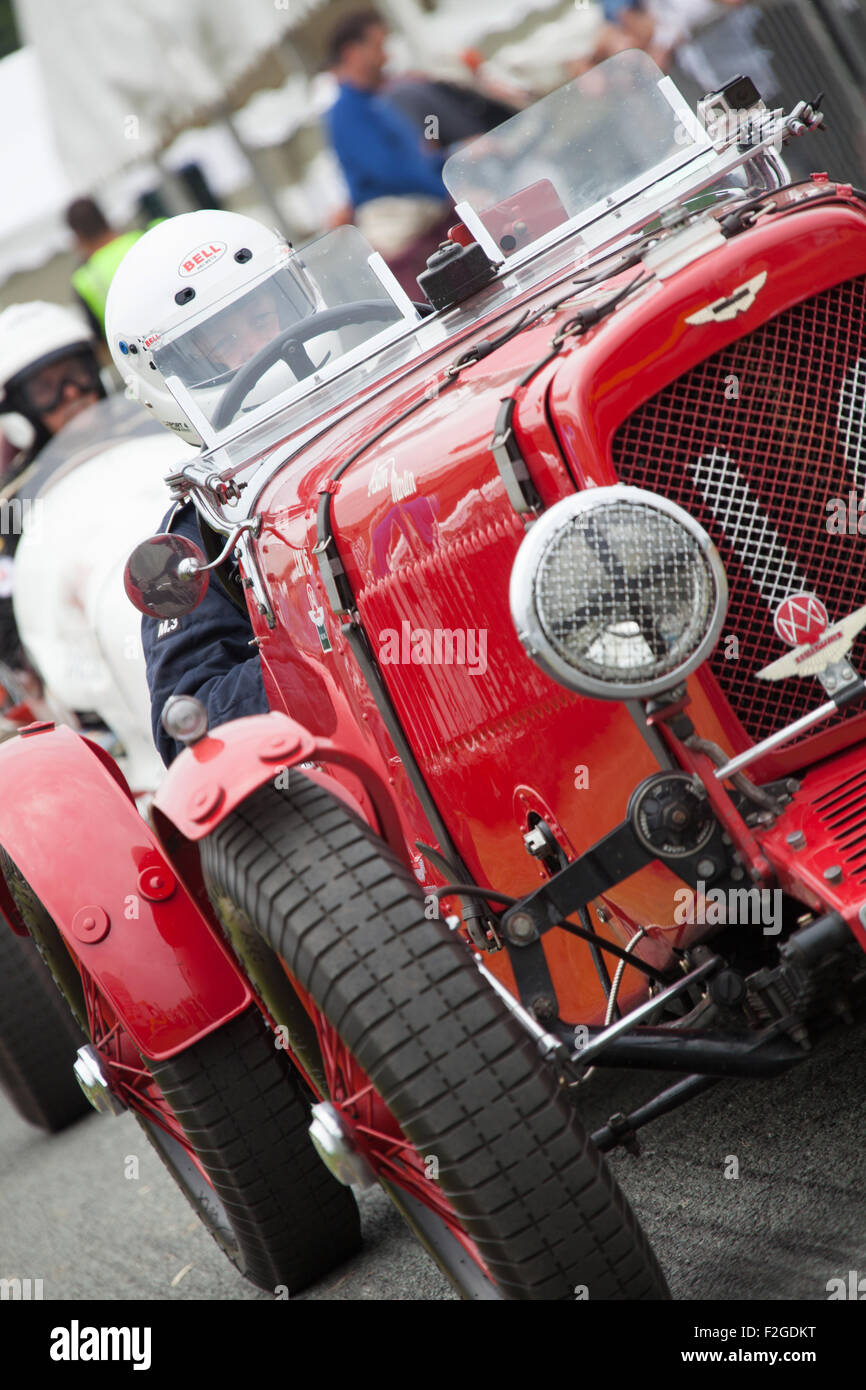Defi Wind. 1934 une Austin Martin Ulster LM 16, à la ligne de départ du DEFI Wind. Banque D'Images