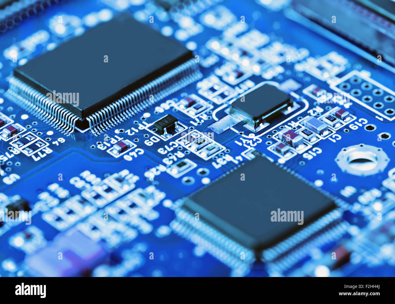 Gros plan du circuit électronique avec processeur Banque D'Images