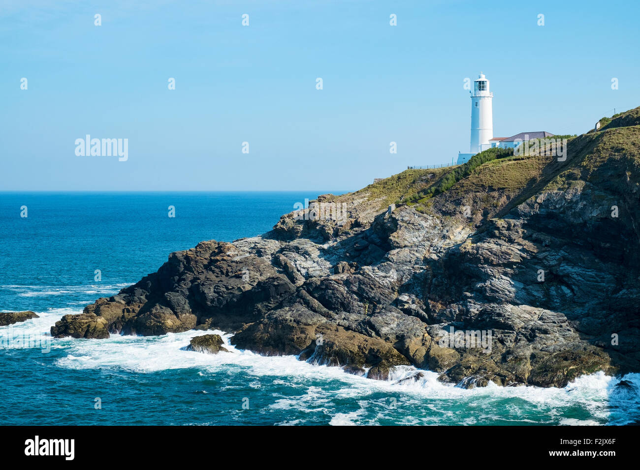 Le phare de Trevose head près de Padstow à Cornwall, England, UK Banque D'Images