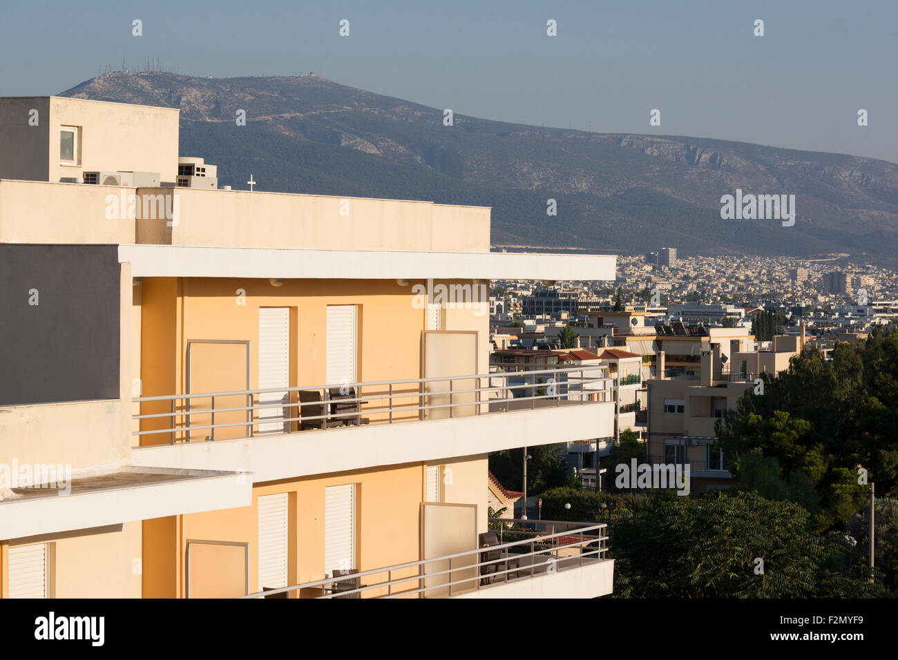 Le mont Hymette, Athènes, Grèce, connu localement sous le nom de 'crazy mountain' (Trellós Trellóvouno /) Banque D'Images