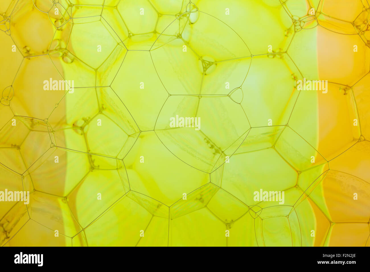 Résumé fond hexagonal avec des formes géométriques. Des bulles de savon gros plan extrême. Banque D'Images