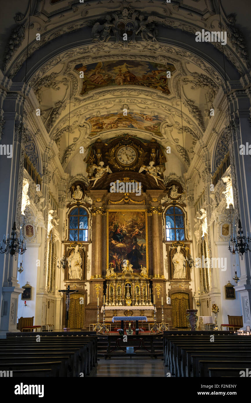 Sanctuaire, église du monastère de Saint Benoît, l'abbaye de Benediktbeuern, Upper Bavaria, Bavaria, Germany Banque D'Images