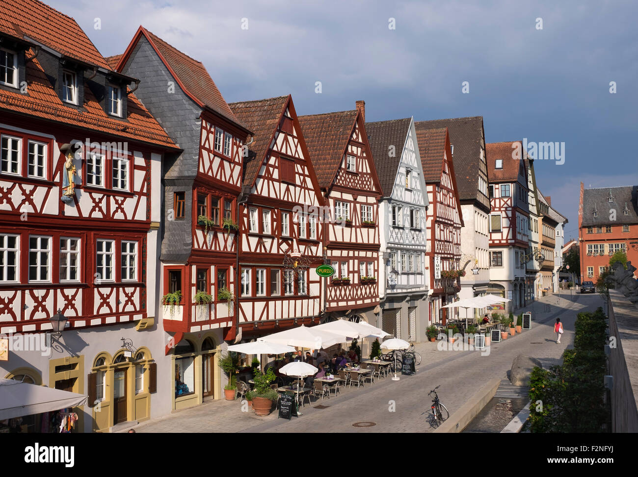 Maisons à colombages le long de la rue principale, Ochsenfurt, Franconia, en Basse-franconie, Franconia, Bavaria, Germany Banque D'Images